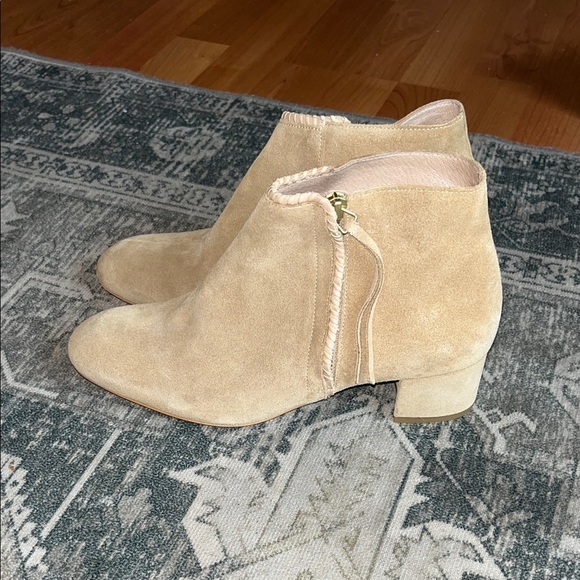 Maje women’s Beige Suede Ankle Booties size 39 US 8.5 - Picture 2 of 9
